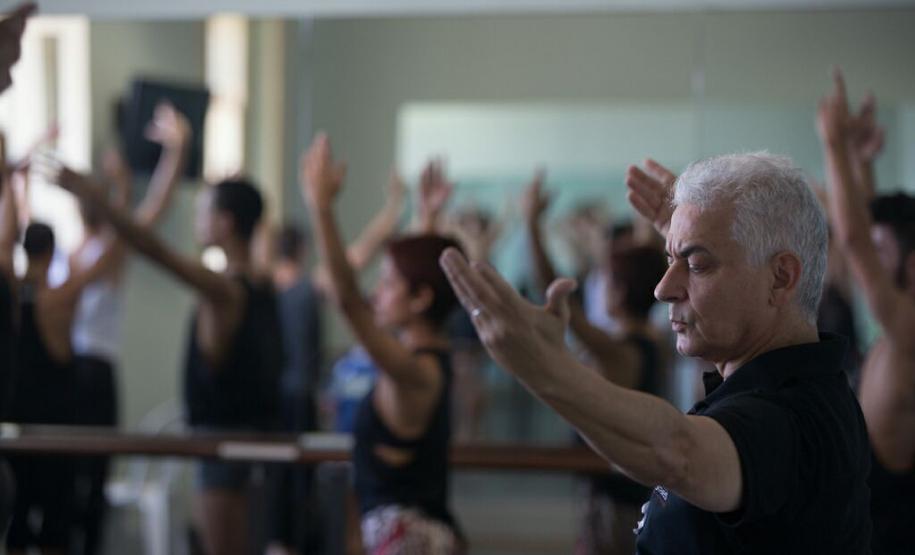 Documentário “Cia Masculina” ganha exibição gratuita no Teatro José Maria Santos