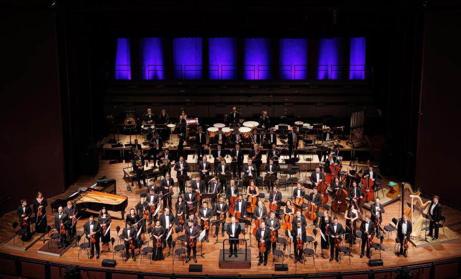 Concerto dos 41 anos da Orquestra Sinfônica do Paraná leva mais de 4,3 mil pessoas ao Guaíra