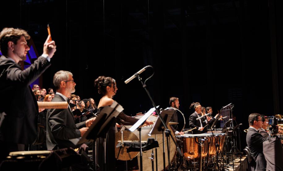 Concerto dos 41 anos da Orquestra Sinfônica do Paraná leva mais de 4,3 mil pessoas ao Guaíra