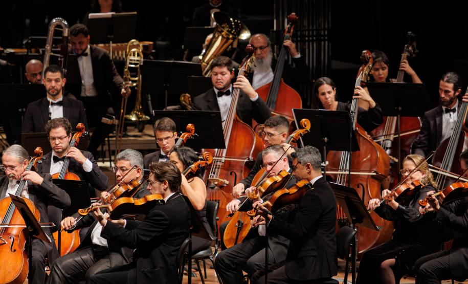 Concerto dos 41 anos da Orquestra Sinfônica do Paraná leva mais de 4,3 mil pessoas ao Guaíra