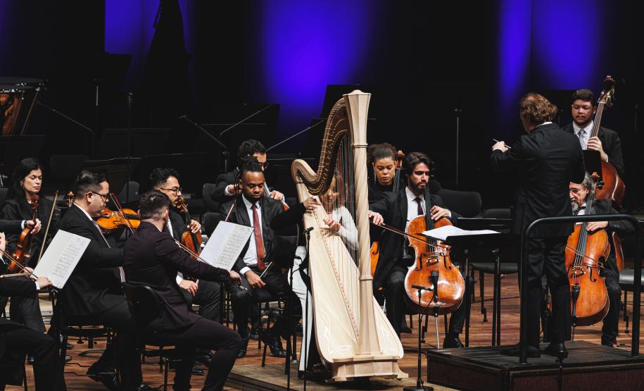 Orquestra Sinfônica do Paraná lota Guairão e encerra semana de recorde de público