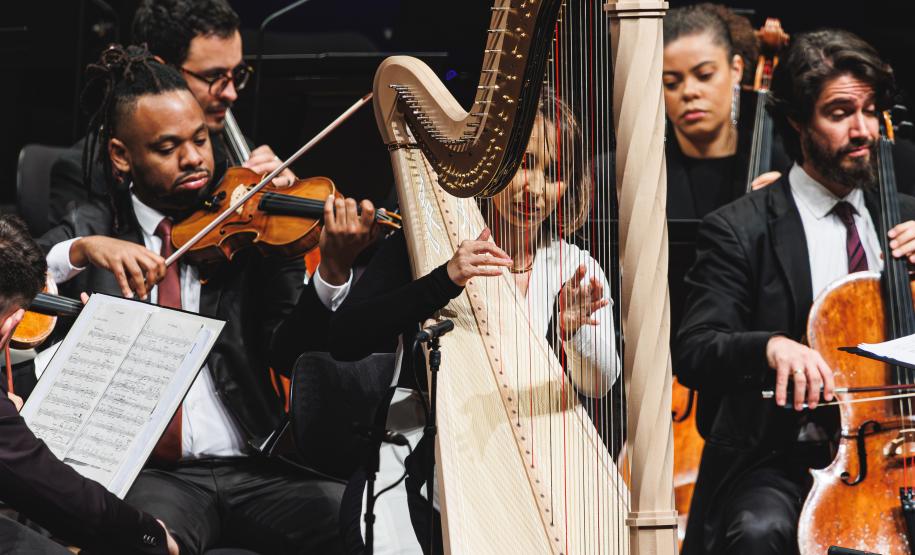 Orquestra Sinfônica do Paraná lota Guairão e encerra semana de recorde de público