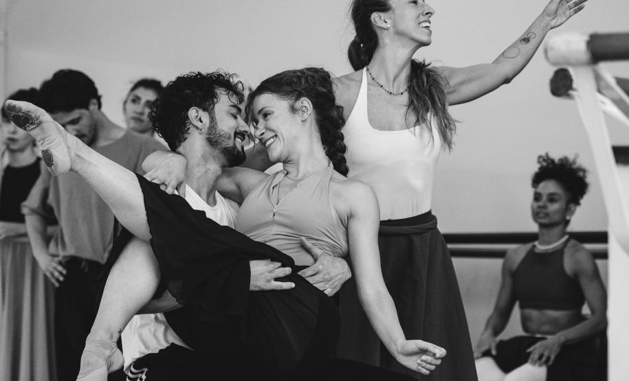 Estreia nesta semana: “GiselleS” transforma clássico em uma história sobre identidade, amor e aparência