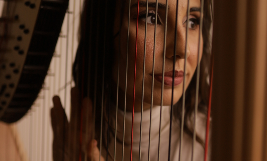 Harpista Cecília Pacheco