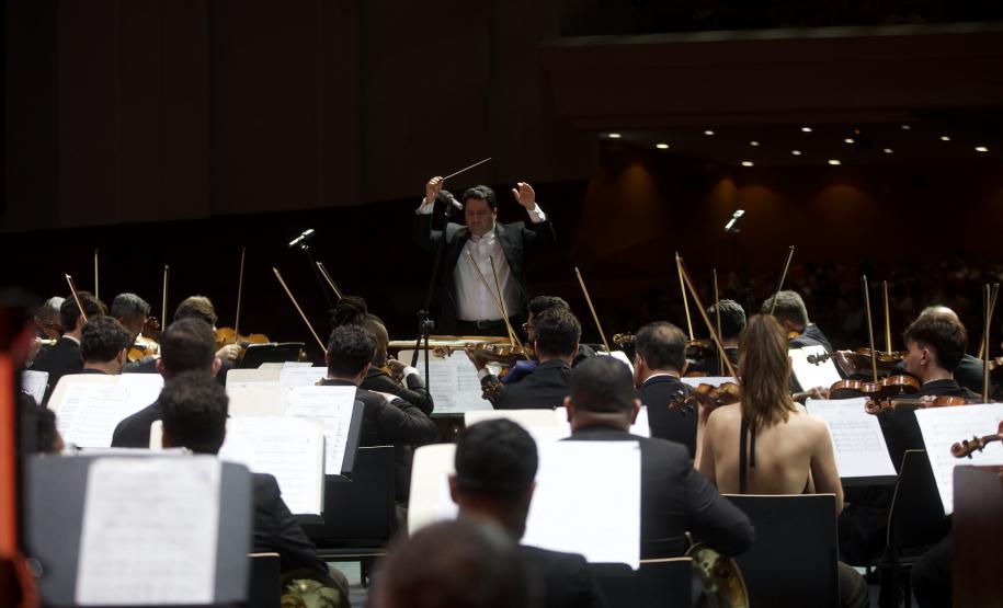 Orquestra Sinfônica do Paraná faz história na China com 1.ª turnê internacional em 41 anos