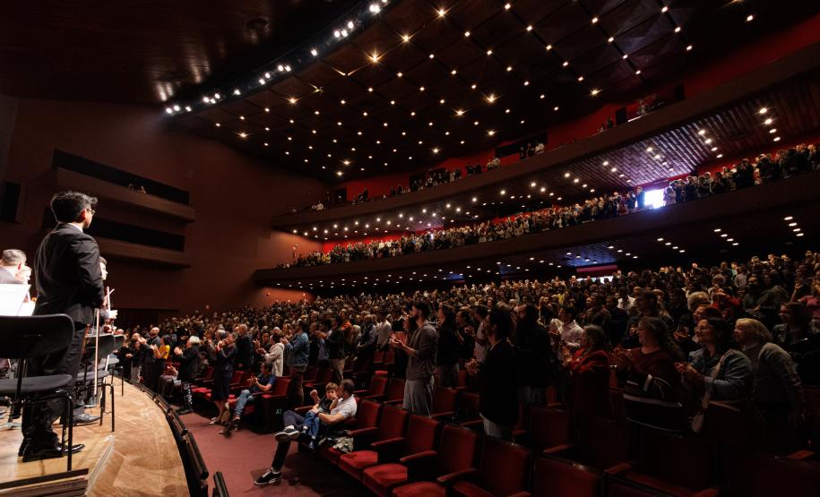 Orquestra Sinfônica do Paraná abre venda de ingressos para concerto com maestro holandês Vicent Kort
