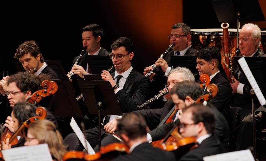 Orquestra Sinfônica do Paraná abre venda de ingressos para concerto com maestra britânica Catherine Larsen-Maguire
