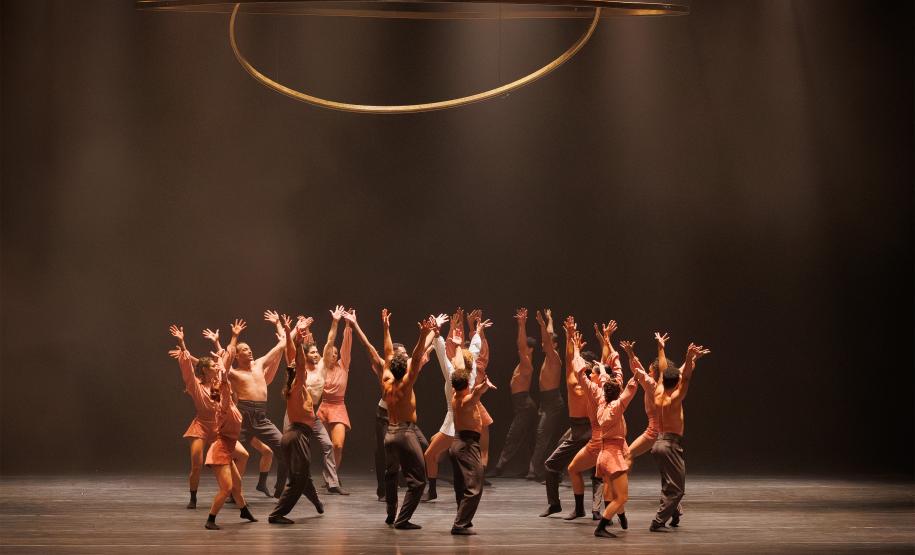 Arapongas será a próxima parada da circulação do Balé Teatro Guaíra pelo Paraná em 2026.